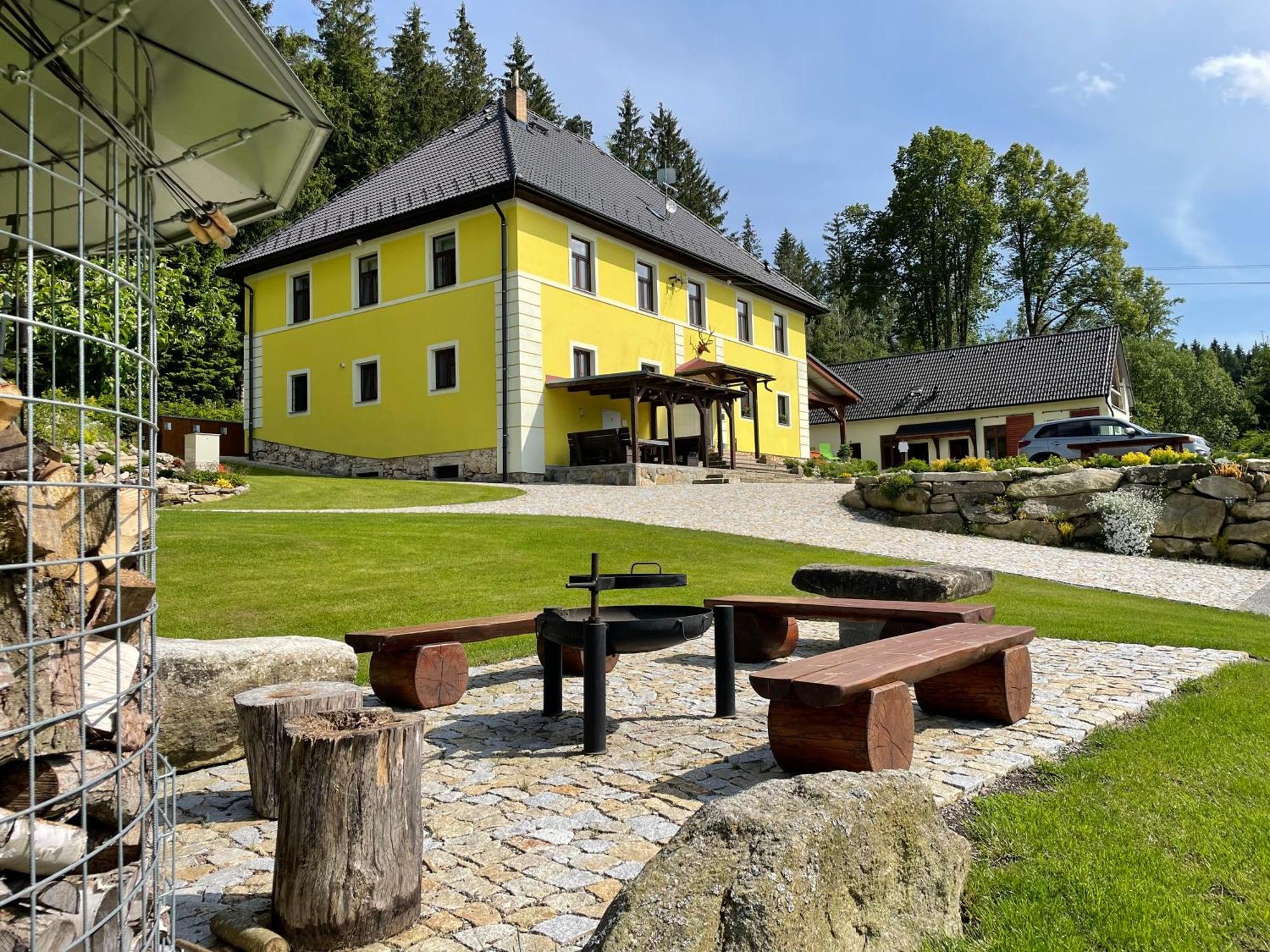Apartmany Hajovna Lipno Loucovice Exterior photo
